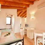 Baia Dei Mirti Apartahotel Vignola Mare