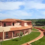 Baia Dei Mirti Vignola Mare